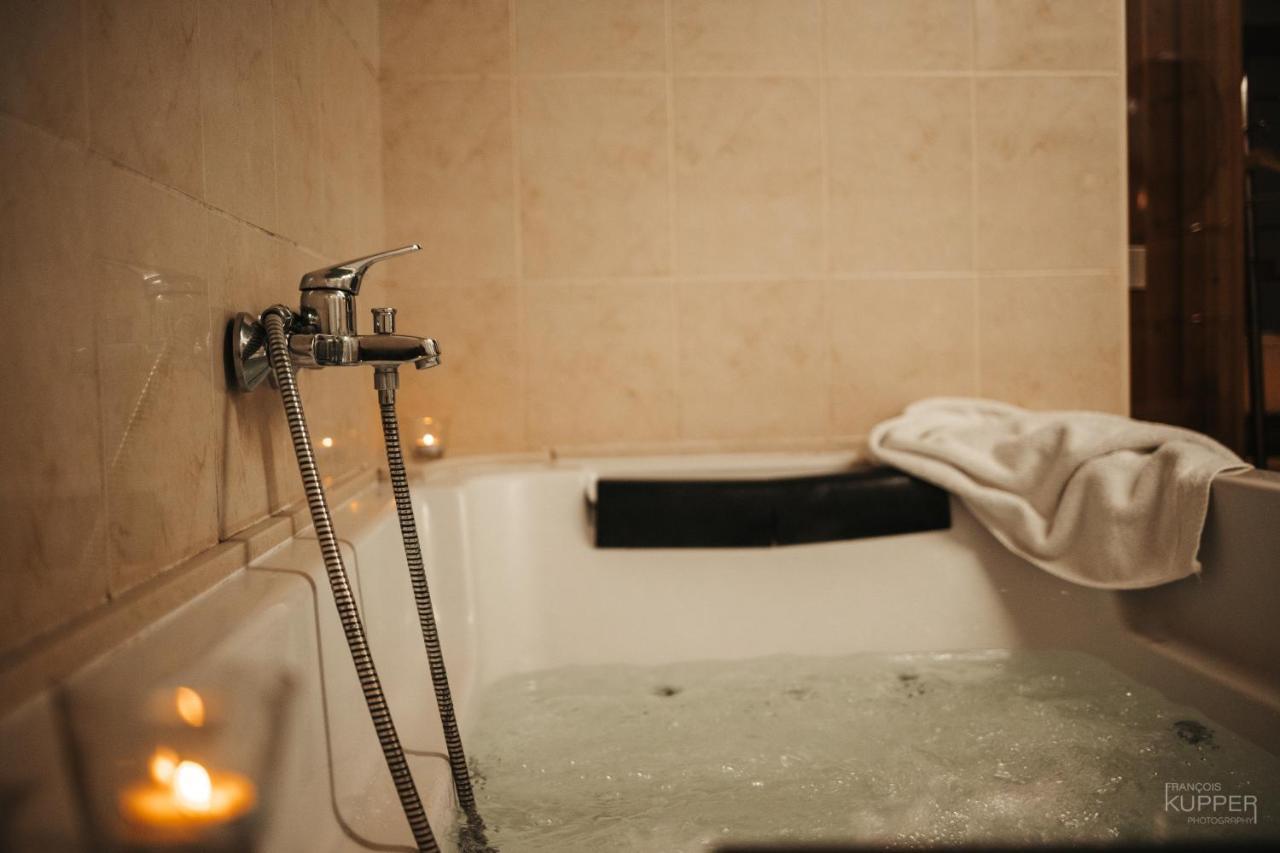 Brochepierre 28 Pers- Vue Exceptionnelle - Malmedy Villa ภายนอก รูปภาพ